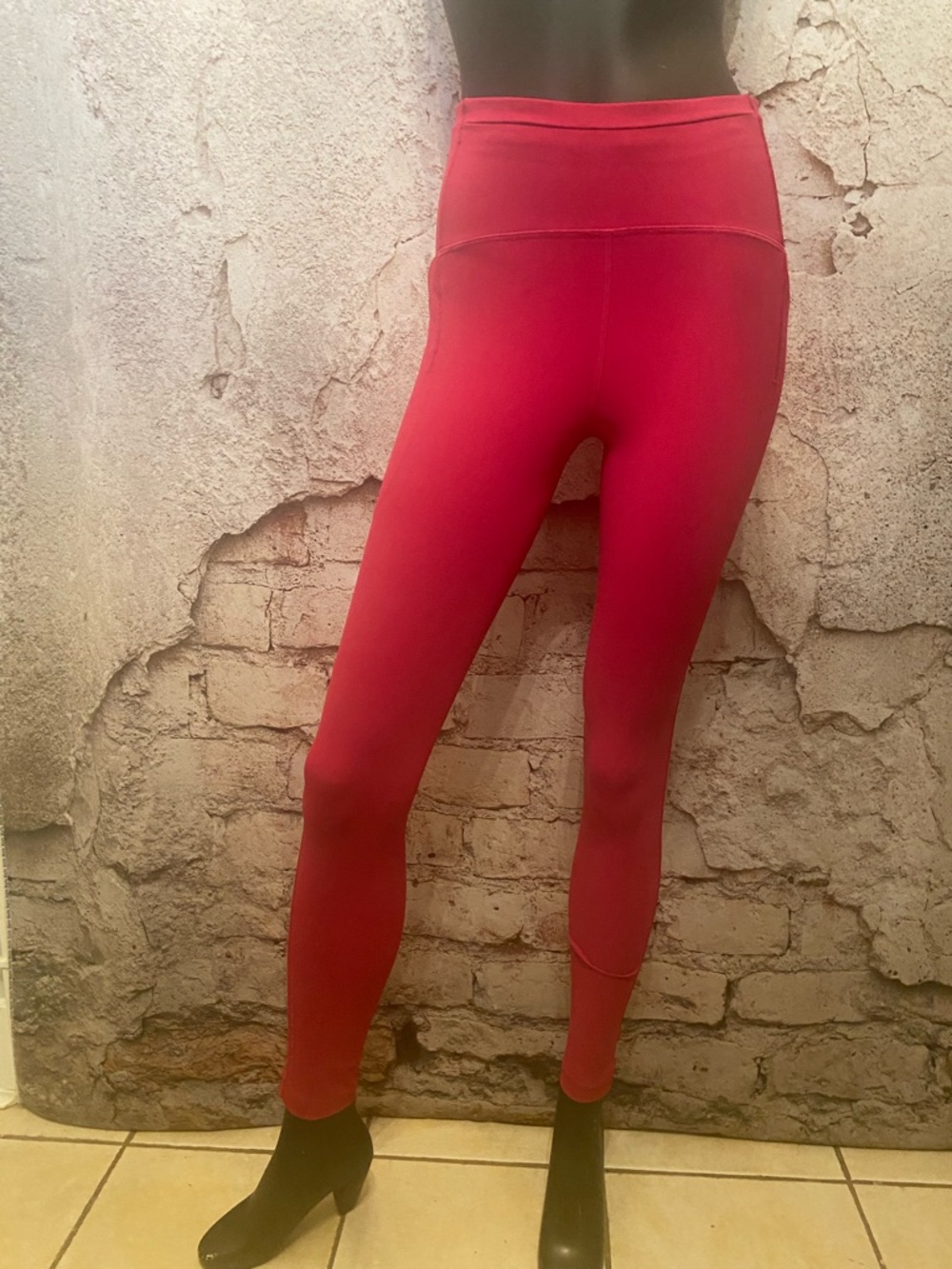 Lululemon Wildberry Swift Apeed High Rise Leggings